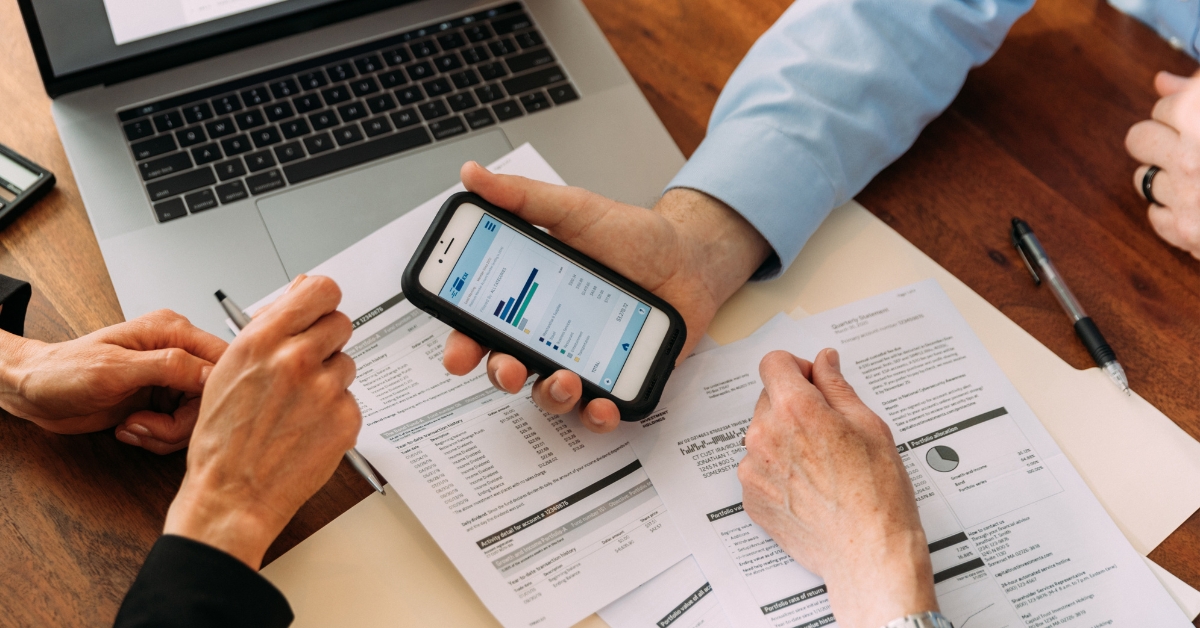 financial document generator